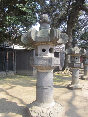 上野公園　上野東照宮　石灯籠