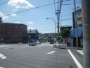 国道１６号（東京環状）　片倉町交差点で右折、北野街道へ