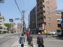 中原街道　昭和大病院前交差点で右折
