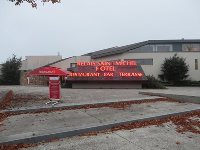 万歩計 散策点描 フランス周遊h H H 15 シャンボール城 シュノンソー城 モン サン ミッシェル ジヴェルニーのモネの家 H ジヴェルニーのモネの家 モン サン ミッシェル ジヴェルニーのモネの家 パリ モン サン ミッシェル