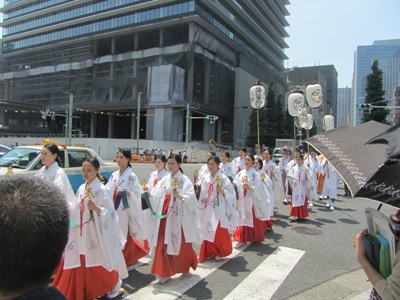万歩計 散策点描 日枝神社 山王祭 神幸祭h 日枝神社 山王祭 神幸祭h 四ツ谷駅 内堀通り 日本橋日枝神社 丸の内仲通り 鍛冶橋通り 日本橋日枝神社 鈴らん通り 平成通り 茅場町交差点