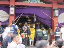 日枝神社　拝殿に還御する二之宮鳳輦