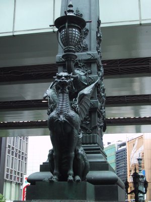 The statue with which Nihonbashi is decorated