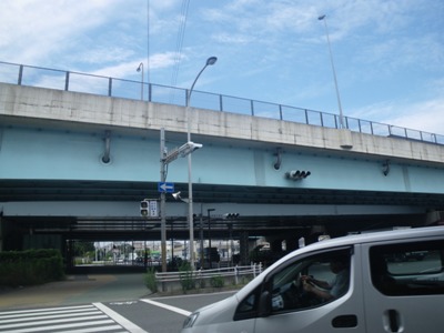 湾岸道路(国道357号) 千鳥町交差点で北側へ