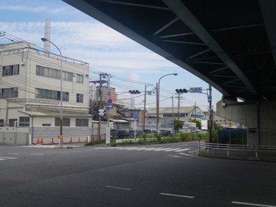 湾岸道路(国道357号) 千鳥町交差点で北側へ