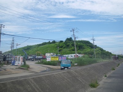 湾岸道路(国道357号) 高浜交差点 かつての産廃処分場