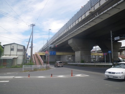 湾岸道路(国道357号) 日の出交差点