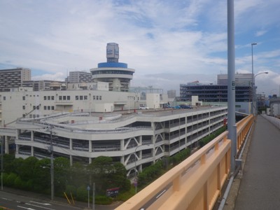 湾岸道路(国道357号) 海老川に架かる海老川大橋