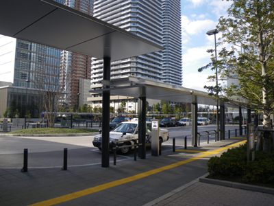 横須賀線 武蔵小杉駅 バスロータリー