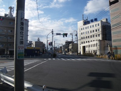 綱島街道 市ノ坪交差点で左折、府中街道へ