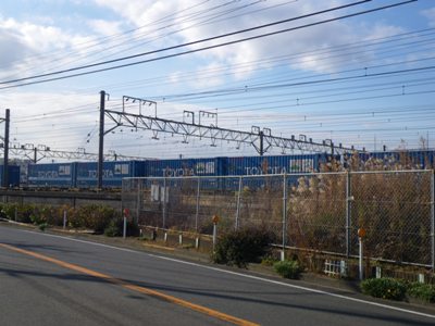 横須賀線沿いに南下