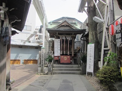 庚申塚交差点 巣鴨庚申塚