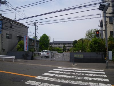 笹下釜利谷道路(県道22号) 横浜刑務所