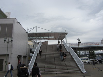 海老名駅前 ビナウォーク(Vina Walk)からペデストリアンデッキへ