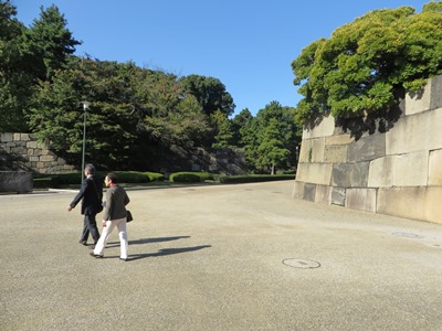 皇居 東御苑 百人番所前広場 二の丸公園入口