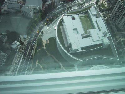 テレビ朝日と毛利庭園
