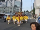 山王坂下交差点での還御風景　二之宮鳳輦