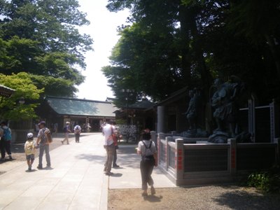 薬王院 大小天狗像