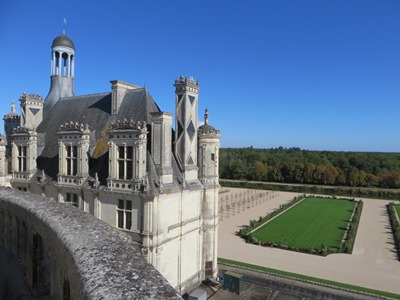 ロワール渓谷 シャンボール城 本丸 テラスからのフランス式庭園