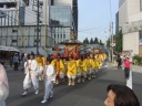 山王坂下交差点での還御風景　一之宮鳳輦