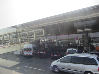 パリ ドゴール空港 自動車乗り場