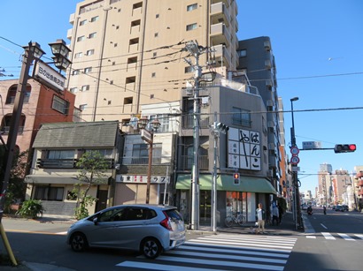 吉野通り アサヒ会通りと交差する東浅草二丁目交差点