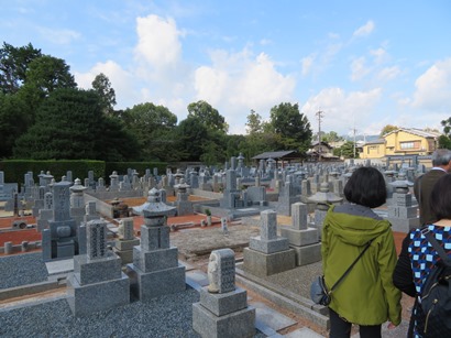  大徳寺　総見院　墓地 