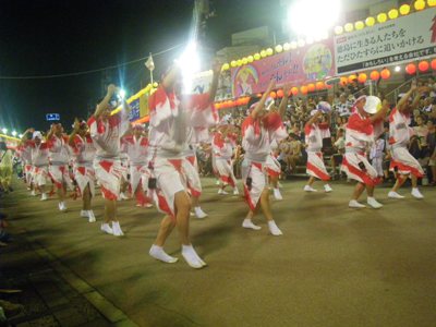 阿波踊り 南内町演舞場 日立連・まんじ連