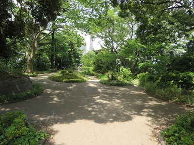 港の見える丘公園 フランス山地区 庭園広場