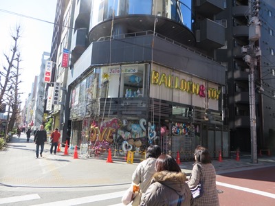 江戸通り 浅草橋雑貨問屋街を南下