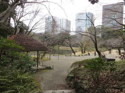 小石川後楽園 丸屋前広場