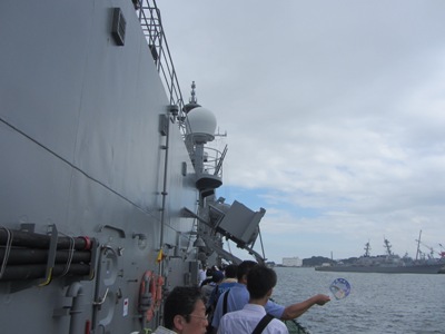試験艦 あすか 艦首へ