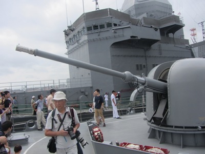 護衛艦 やまぎり 艦首 62口径76mm速射砲(76mm Gun)