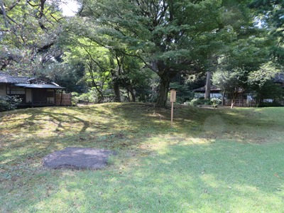六義園 宜春亭、心泉亭