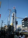四ツ目通り 押上駅前交差点で浅草通りを渡る