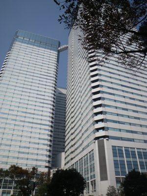 晴海通り 晴海三丁目交差点 晴海トリトンスクエア