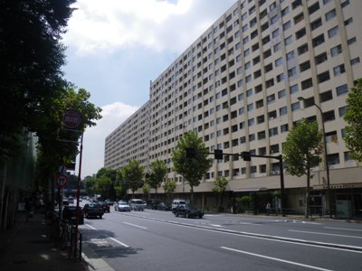 外苑西通りを南下