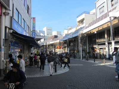 久里浜商店街を北上