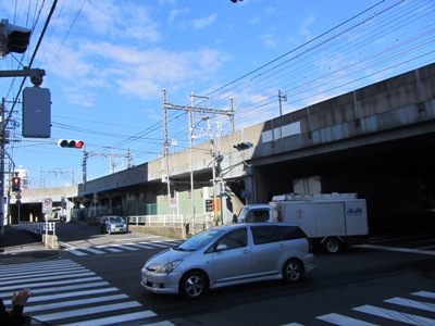 左折し、松戸原木線(県道180号)ヘ